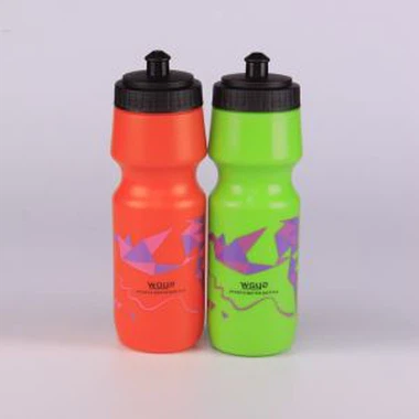 آب بطری رایگان BPA